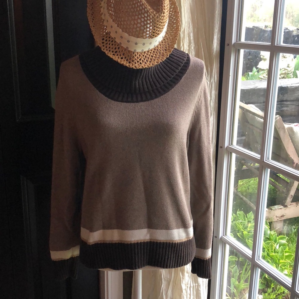 Jeanne Pierre Sweater Size M